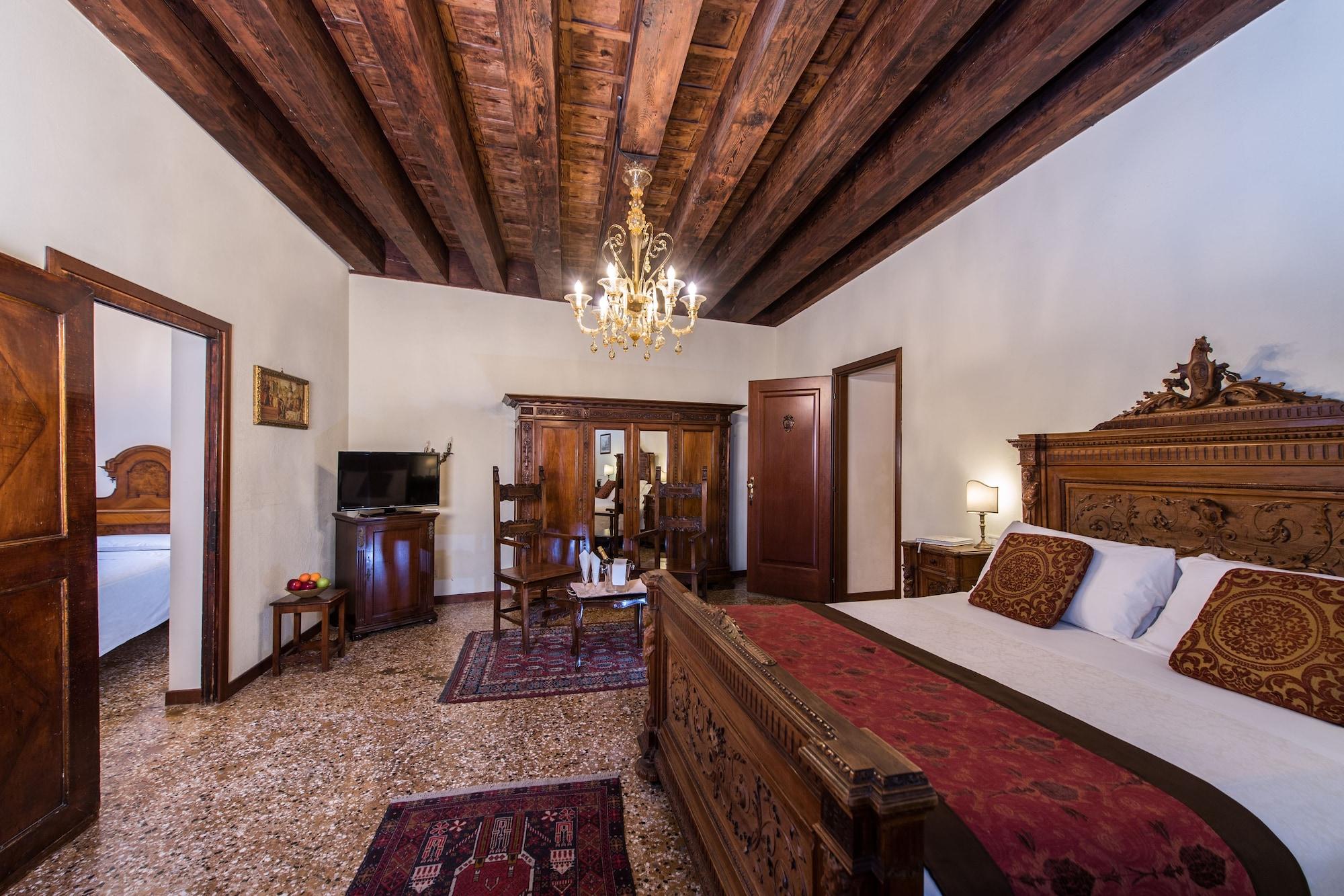 Hotel Palazzo Priuli Venice Exterior photo